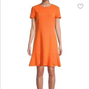 100% authentic Oscar De La Renta